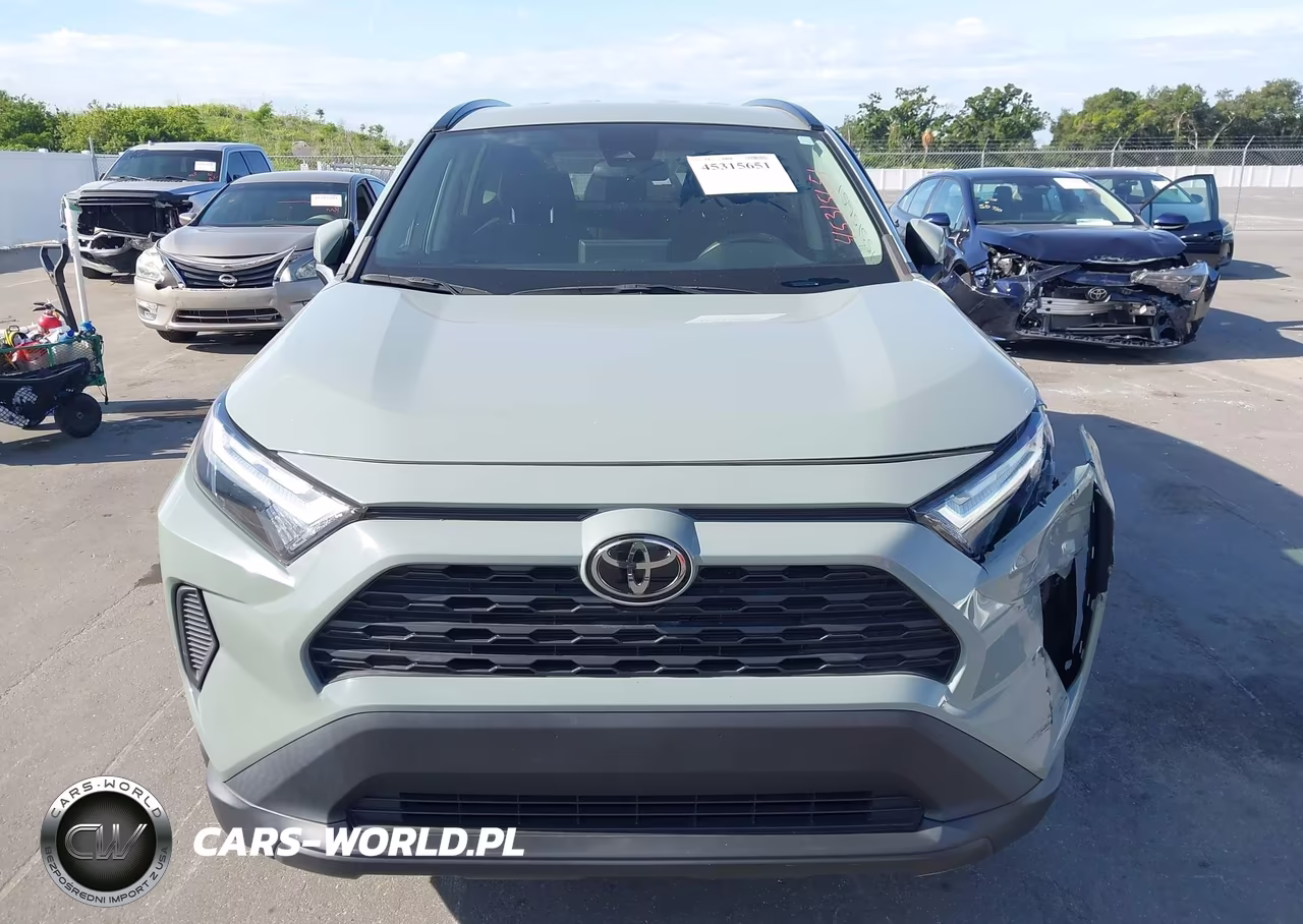 2023 Toyota Rav4 Xle VIN:2T3W1RFVXPW257252 - 12