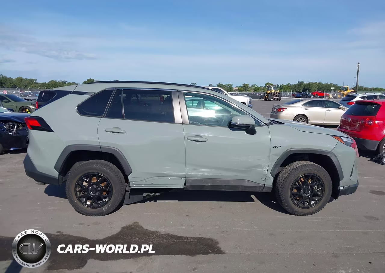 2023 Toyota Rav4 Xle VIN:2T3W1RFVXPW257252 - 13