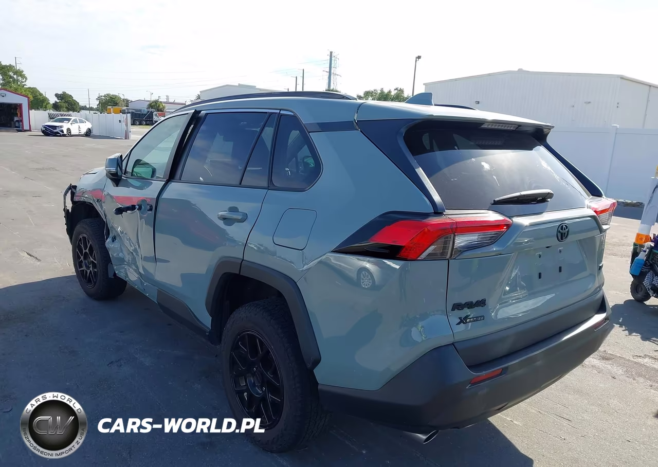 2023 Toyota Rav4 Xle VIN:2T3W1RFVXPW257252 - 3