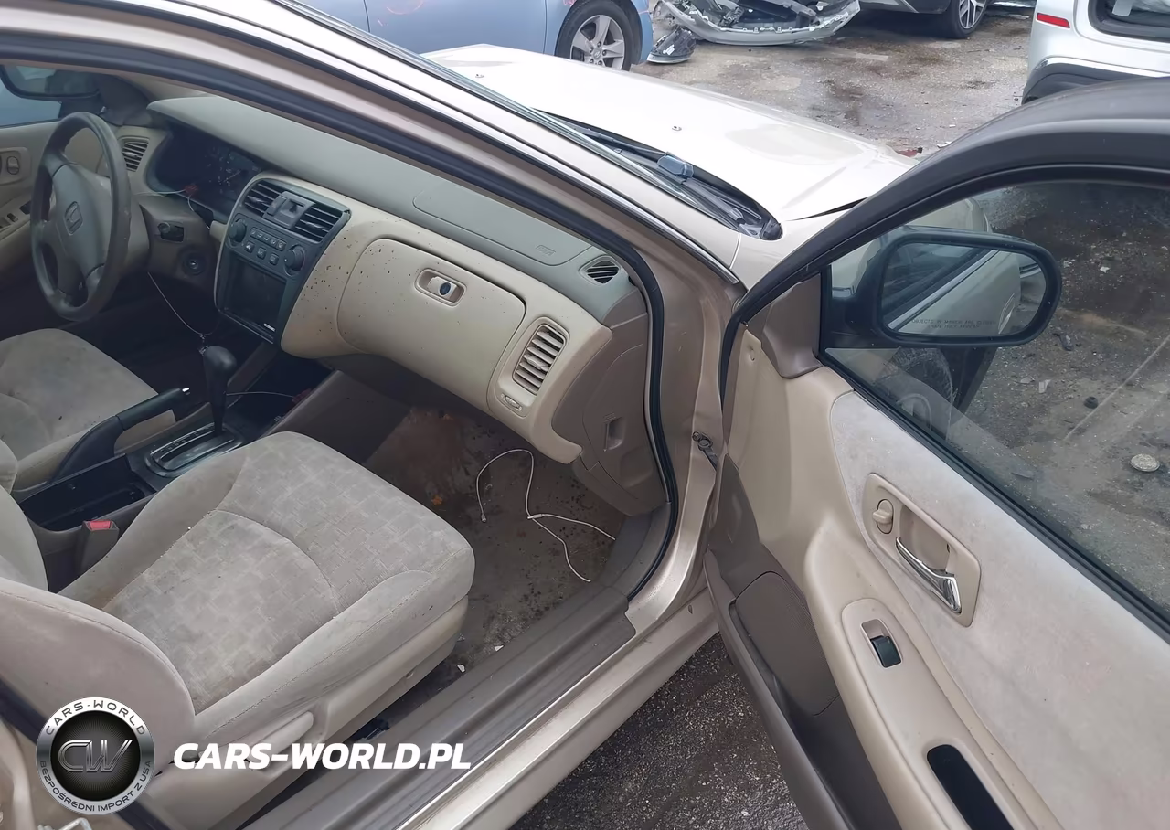 2001 Honda Accord 2.3 Ex VIN:JHMCG56611C027398 - 5
