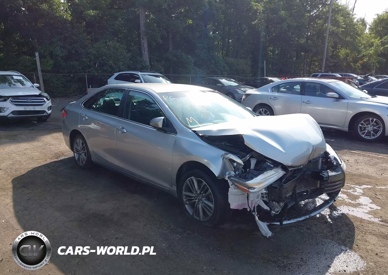 2016 Toyota Camry Se – zdjęcie 1 z 16