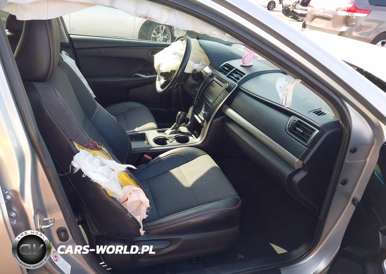2016 Toyota Camry Se VIN:4T1BF1FK3GU593597 - 5