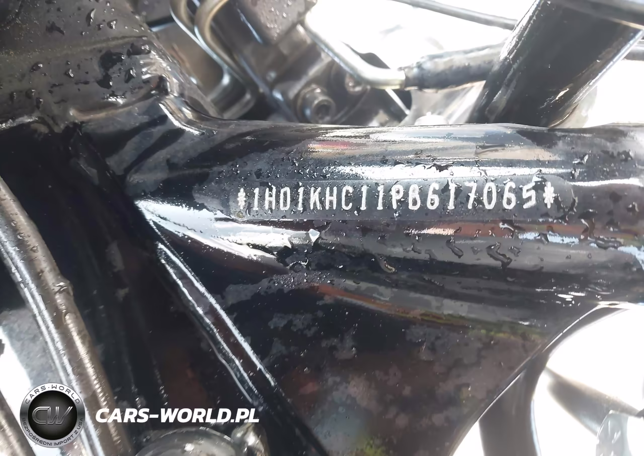 2023 Harley-Davidson Fltrx VIN:1HD1KHC11PB617065 - 10