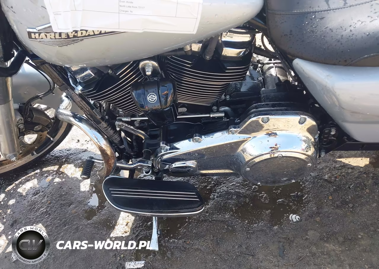 2023 Harley-Davidson Fltrx VIN:1HD1KHC11PB617065 - 9