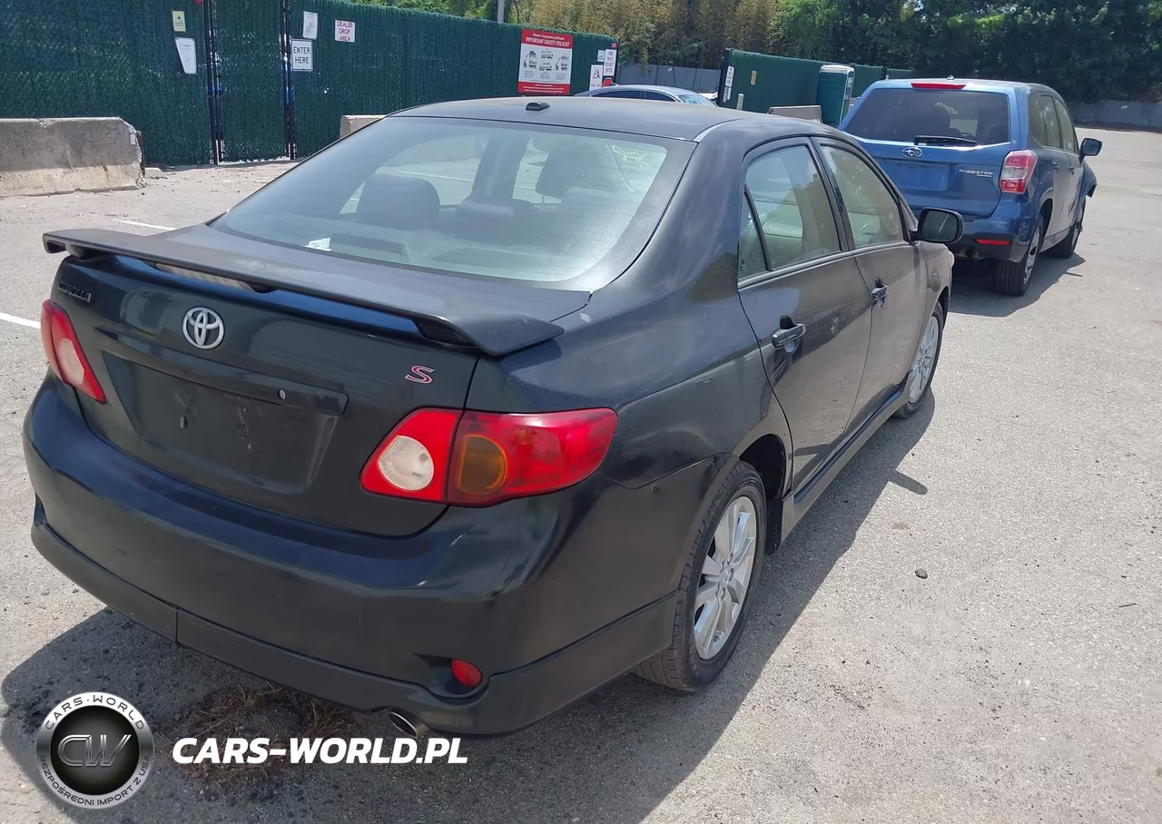 2010 Toyota Corolla S VIN:2T1BU4EE8AC294702 - 4