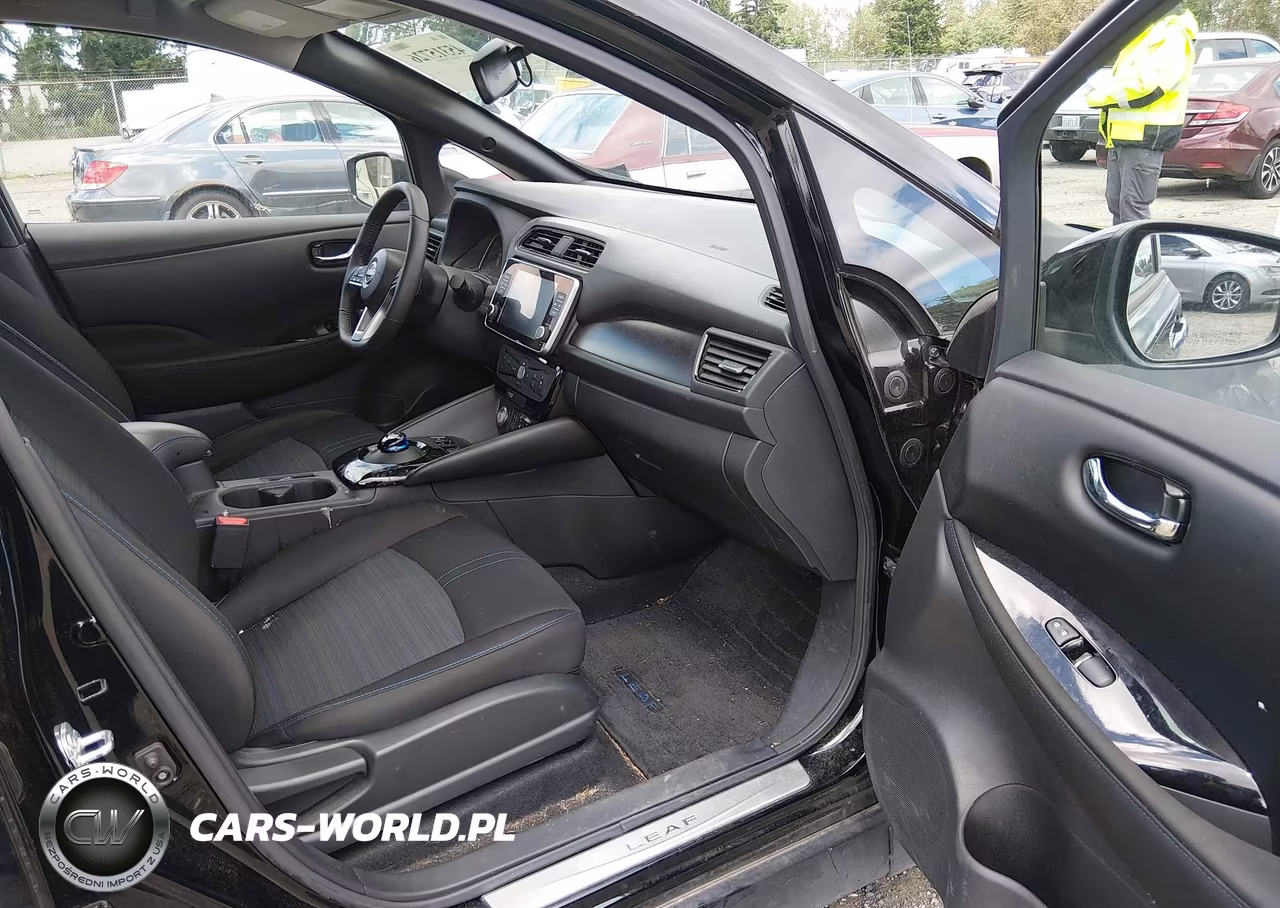 2024 Nissan Leaf Sv Plus VIN:1N4CZ1CV0RC556875 - 5