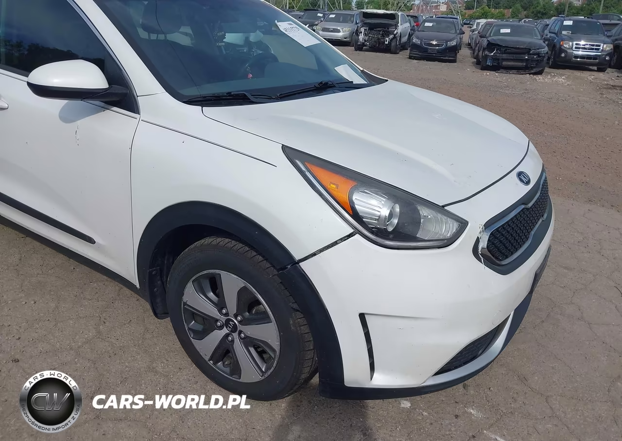 2017 Kia Niro Lx VIN:KNDCB3LC0H5081207 - 6