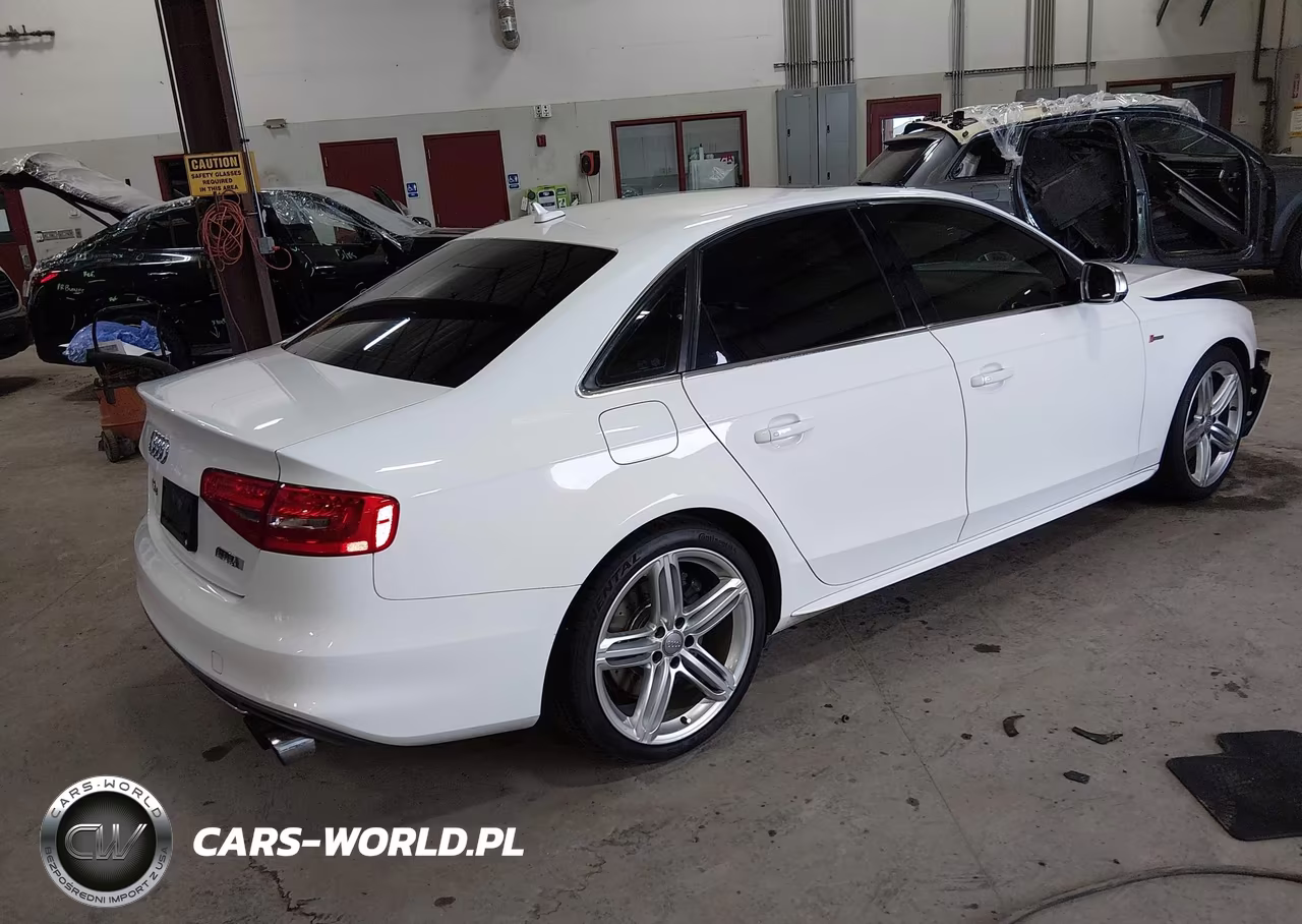 2014 Audi S4 3.0T Premium Plus VIN:WAUBGAFL5EA029472 - 4