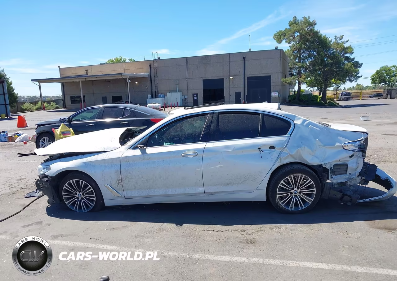 2018 BMW 540I VIN:WBAJE5C58JG918403 - 14