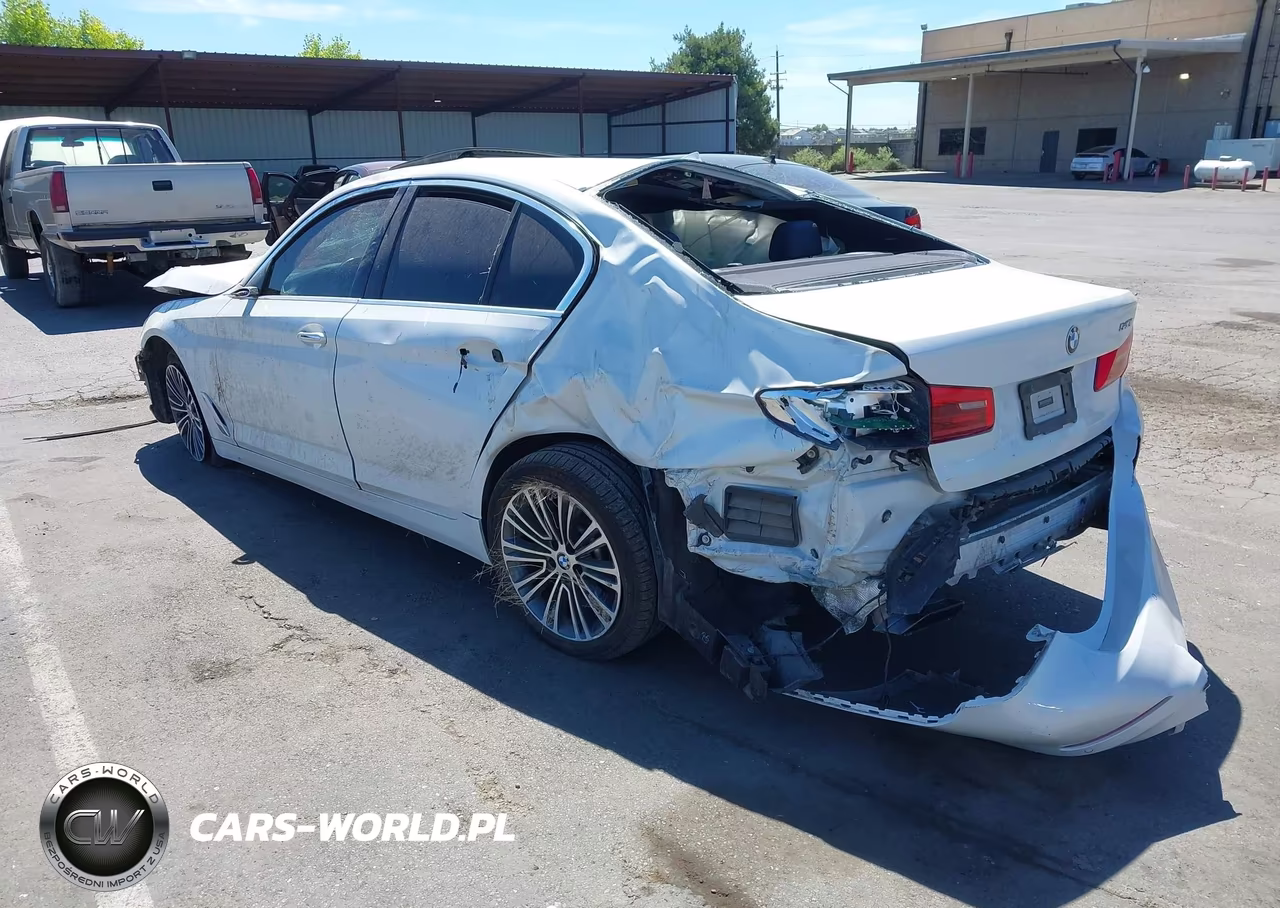 2018 BMW 540I VIN:WBAJE5C58JG918403 - 3