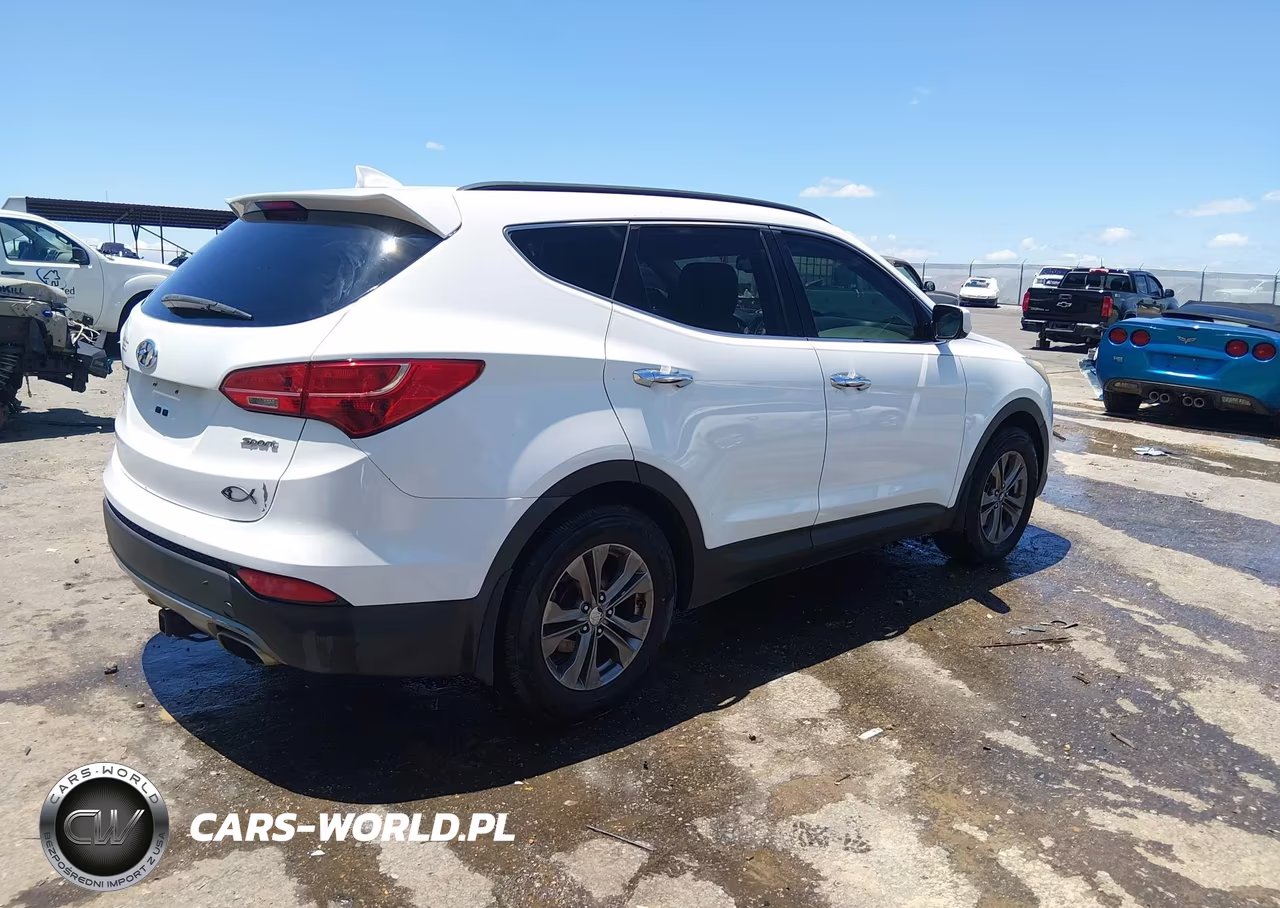 2013 Hyundai Santa Fe Sport VIN:5XYZU3LB3DG042608 - 4