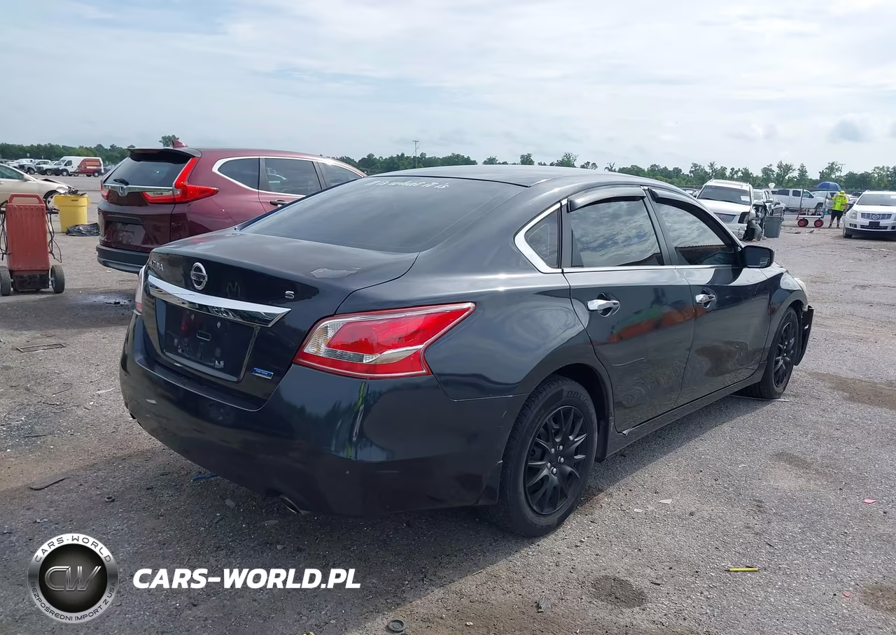 2013 Nissan Altima 2.5 S VIN:1N4AL3AP6DC289341 - 4
