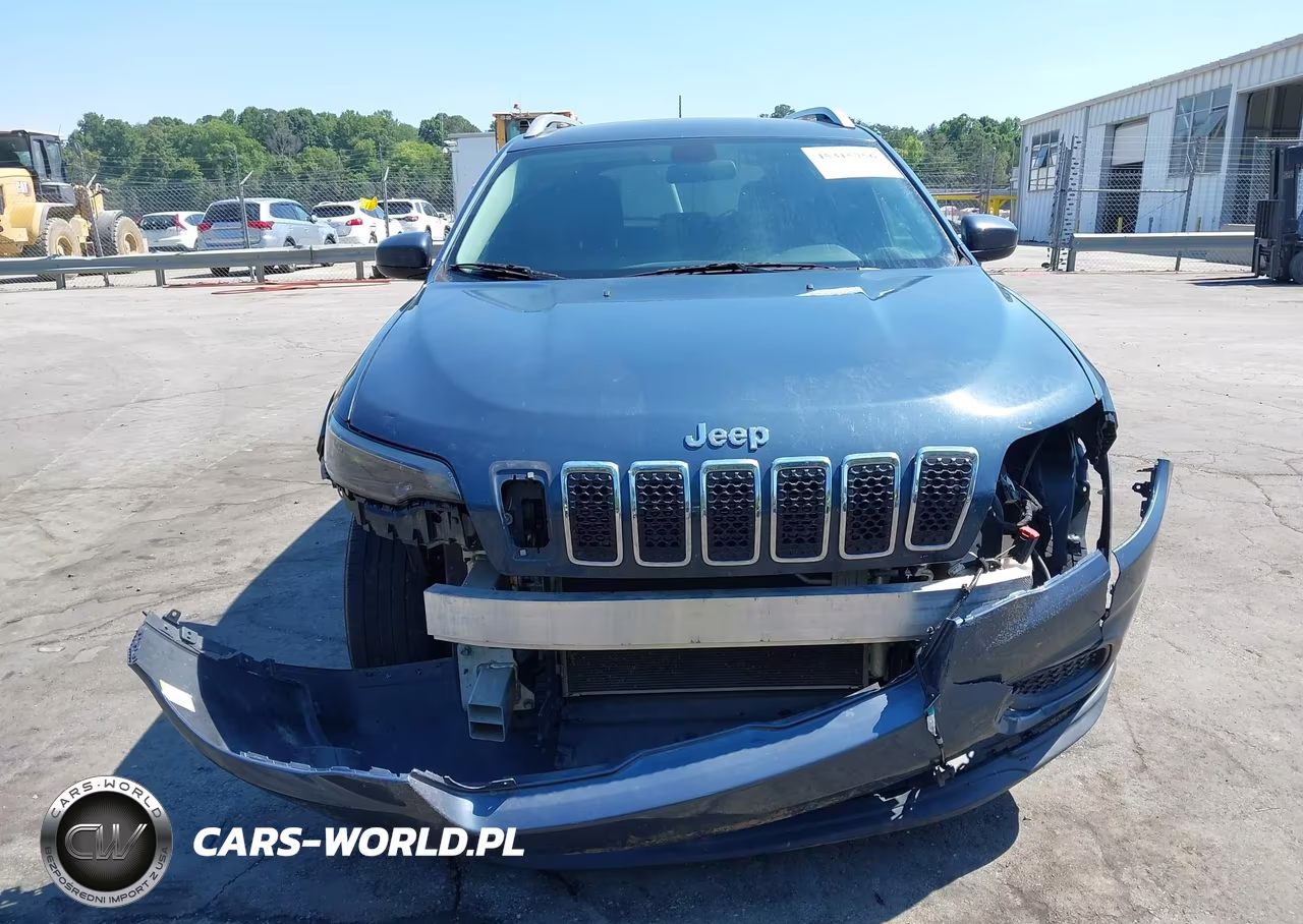 2020 Jeep Cherokee Latitude 4X4 VIN:1C4PJMCB2LD611614 - 13