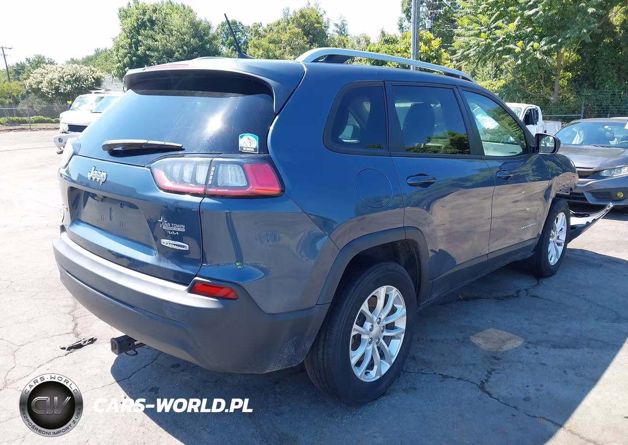 2020 Jeep Cherokee Latitude 4X4 VIN:1C4PJMCB2LD611614 - 4