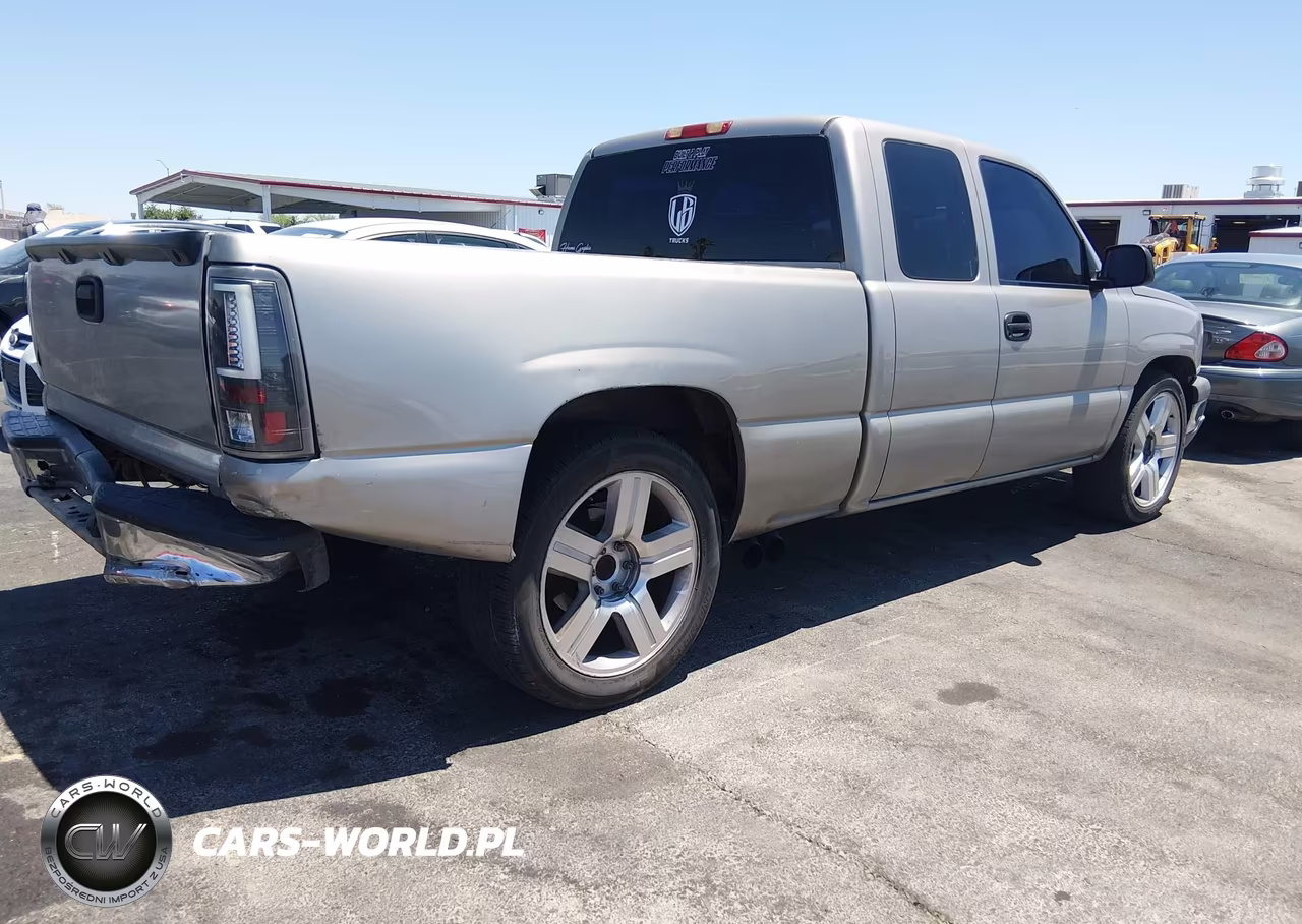 2003 Chevrolet Silverado 1500 Ls VIN:2GCEC19V531112187 - 4