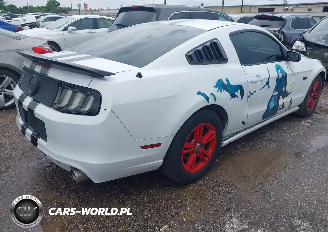 2014 Ford Mustang V6 VIN:1ZVBP8AM2E5284520 - 4