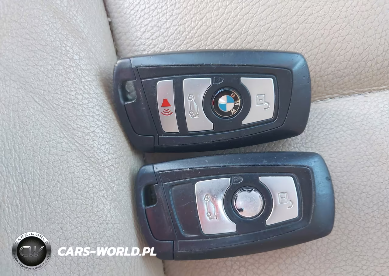2012 BMW 528I xDrive VIN:WBAXH5C50CDW06484 - 11