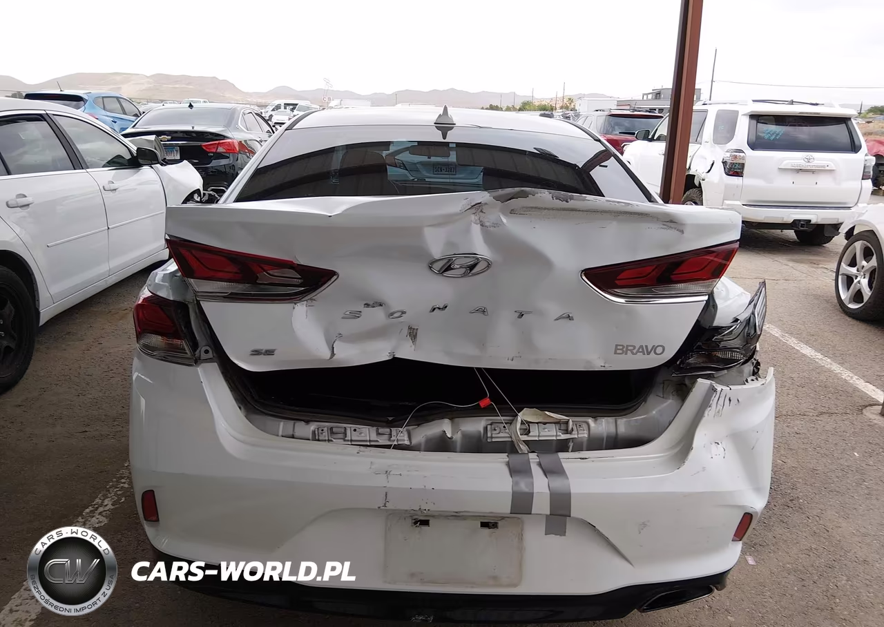 2018 Hyundai Sonata Se VIN:5NPE24AF6JH629647 - 16
