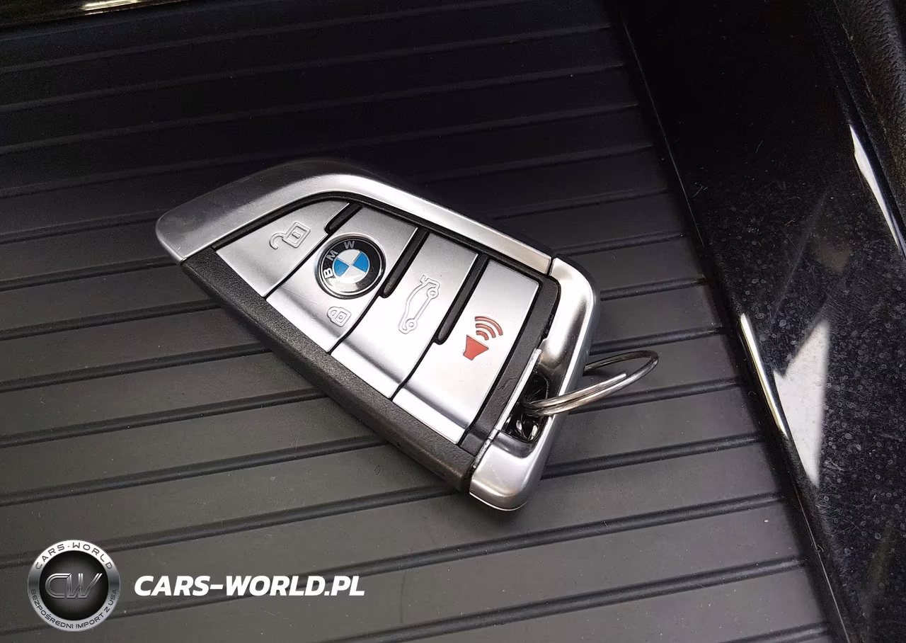 2020 BMW X3 Sdrive30I VIN:5UXTY3C05LLU69945 - 11