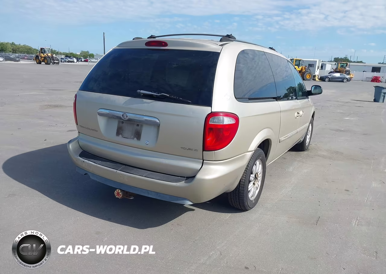2005 Chrysler Town & Country Touring VIN:2C4GP54L55R190998 - 4