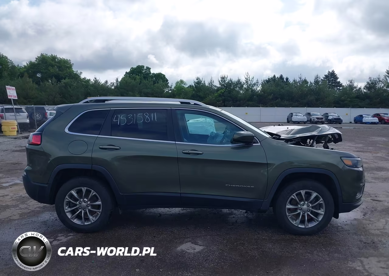 2019 Jeep Cherokee Latitude Plus 4X4 VIN:1C4PJMLX0KD323603 - 12
