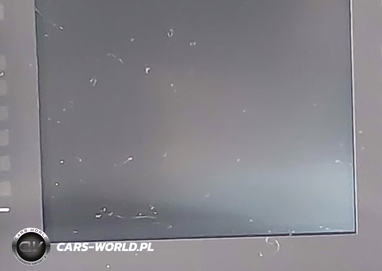 2019 Jeep Cherokee Latitude Plus 4X4 VIN:1C4PJMLX0KD323603 - 14