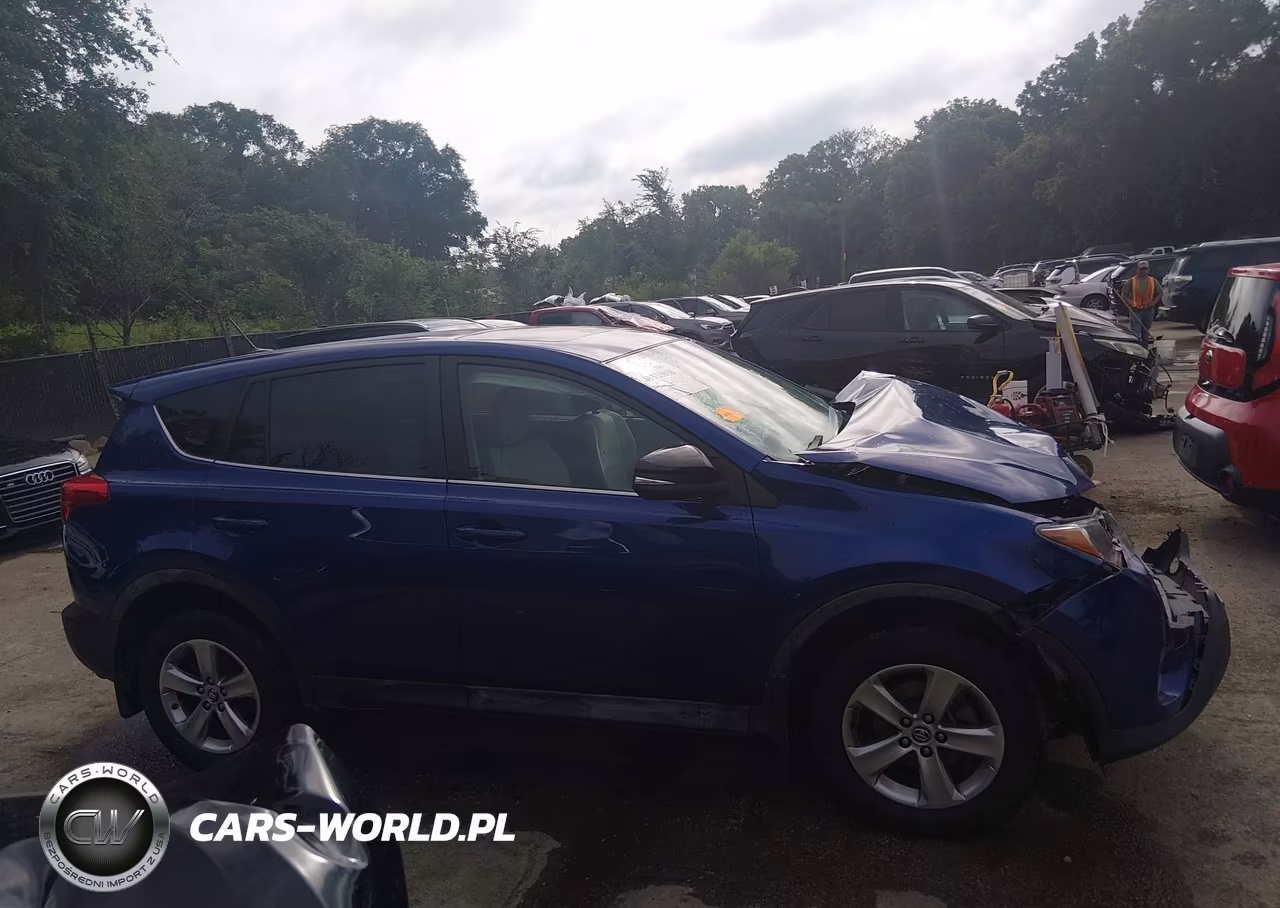 2015 Toyota Rav4 Xle VIN:2T3RFREV3FW237004 - 14