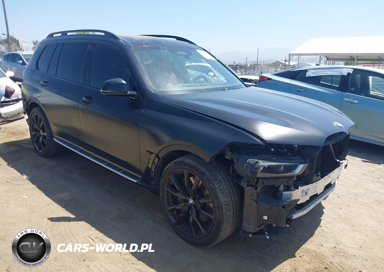 2024 BMW X7 xDrive40I