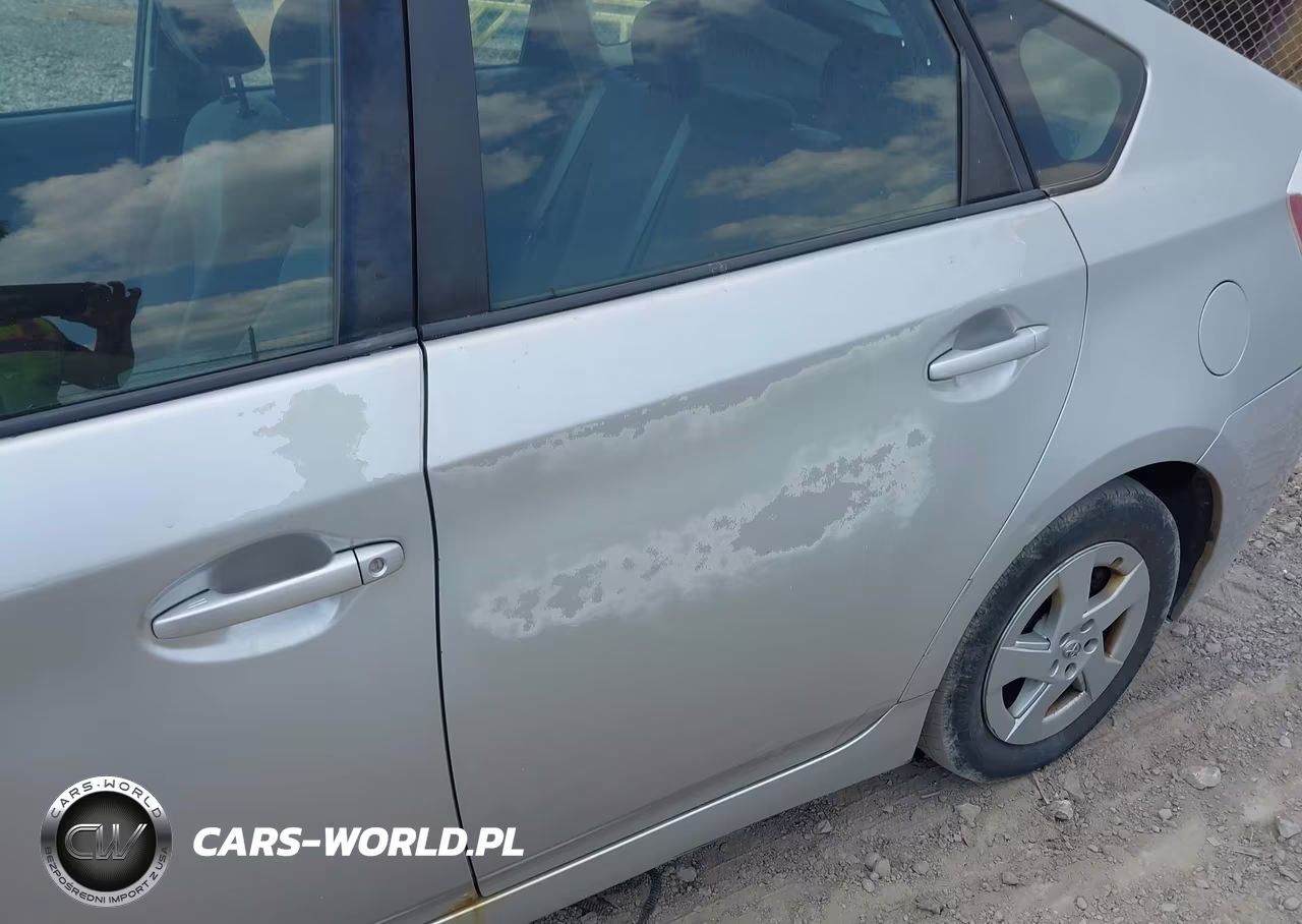 2011 Toyota Prius Two VIN:JTDKN3DU5B0299898 - 6