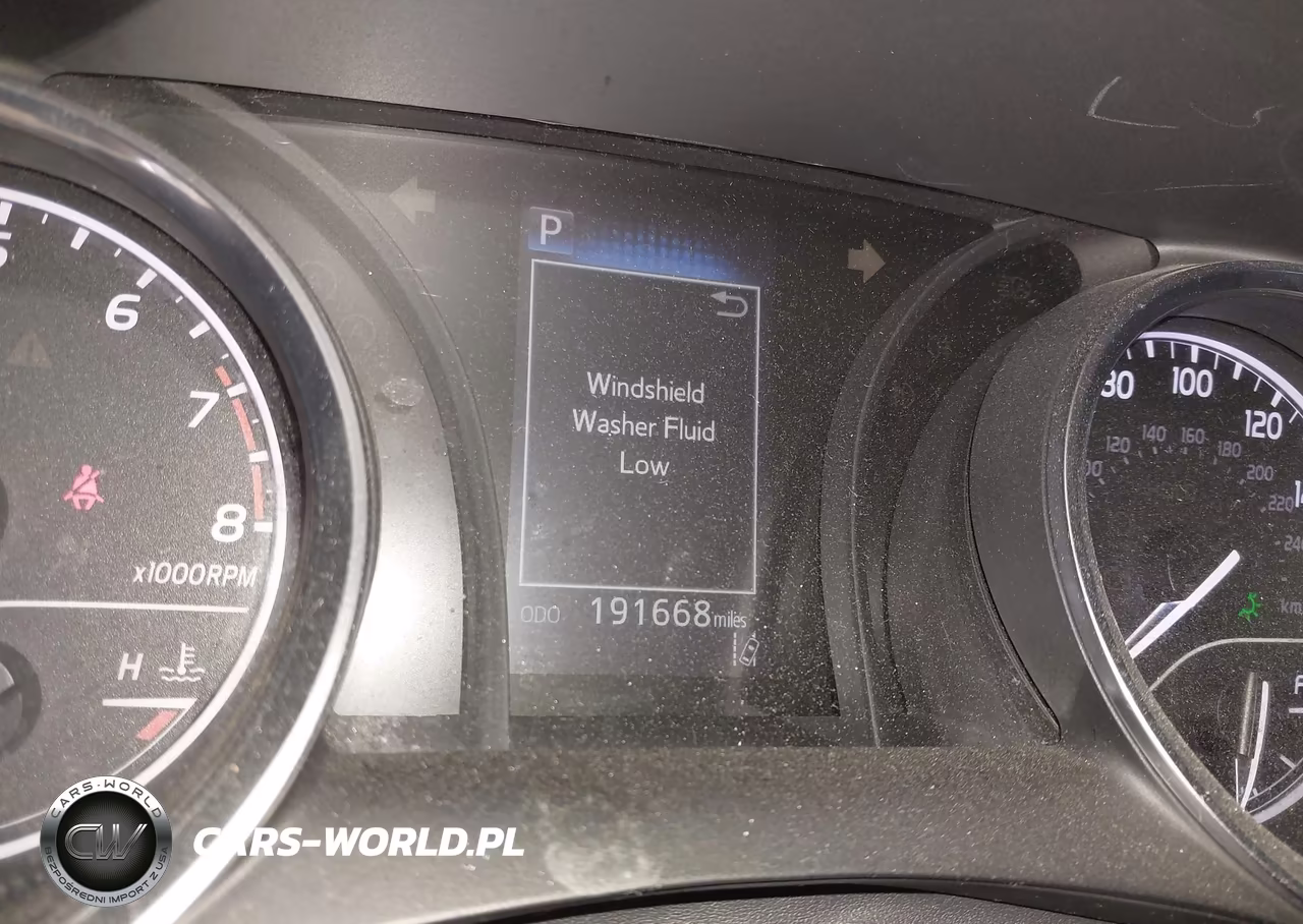 2018 Toyota Camry Le VIN:4T1B11HK5JU590297 - 15