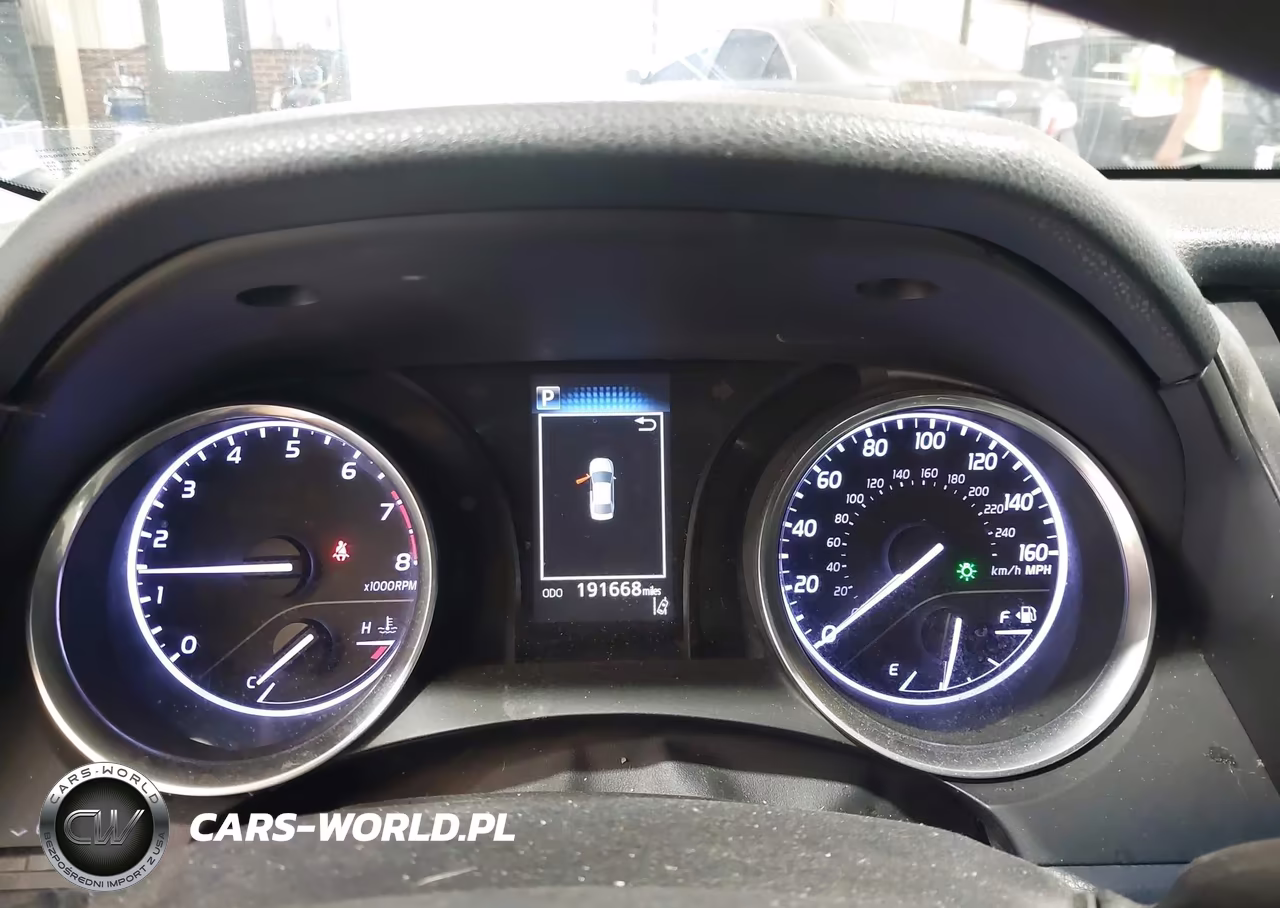 2018 Toyota Camry Le VIN:4T1B11HK5JU590297 - 7