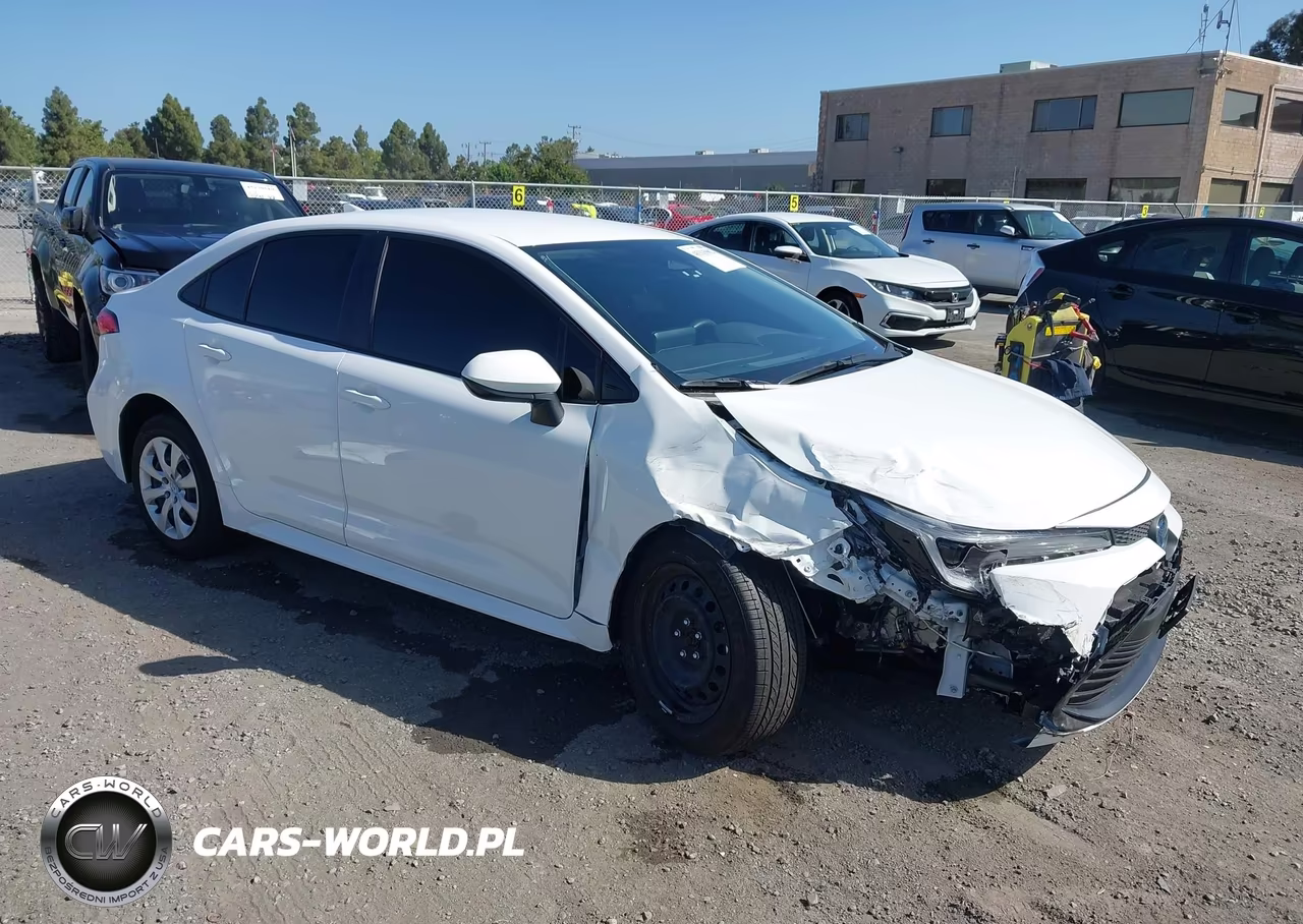 2025 Toyota Corolla Hybrid Le – zdjęcie 1 z 17