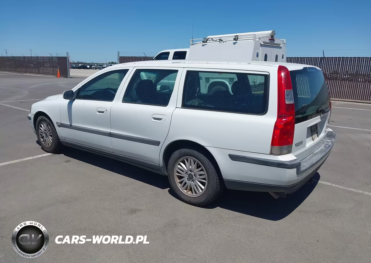 2004 Volvo V70 2.4 VIN:YV1SW64A142362596 - 3