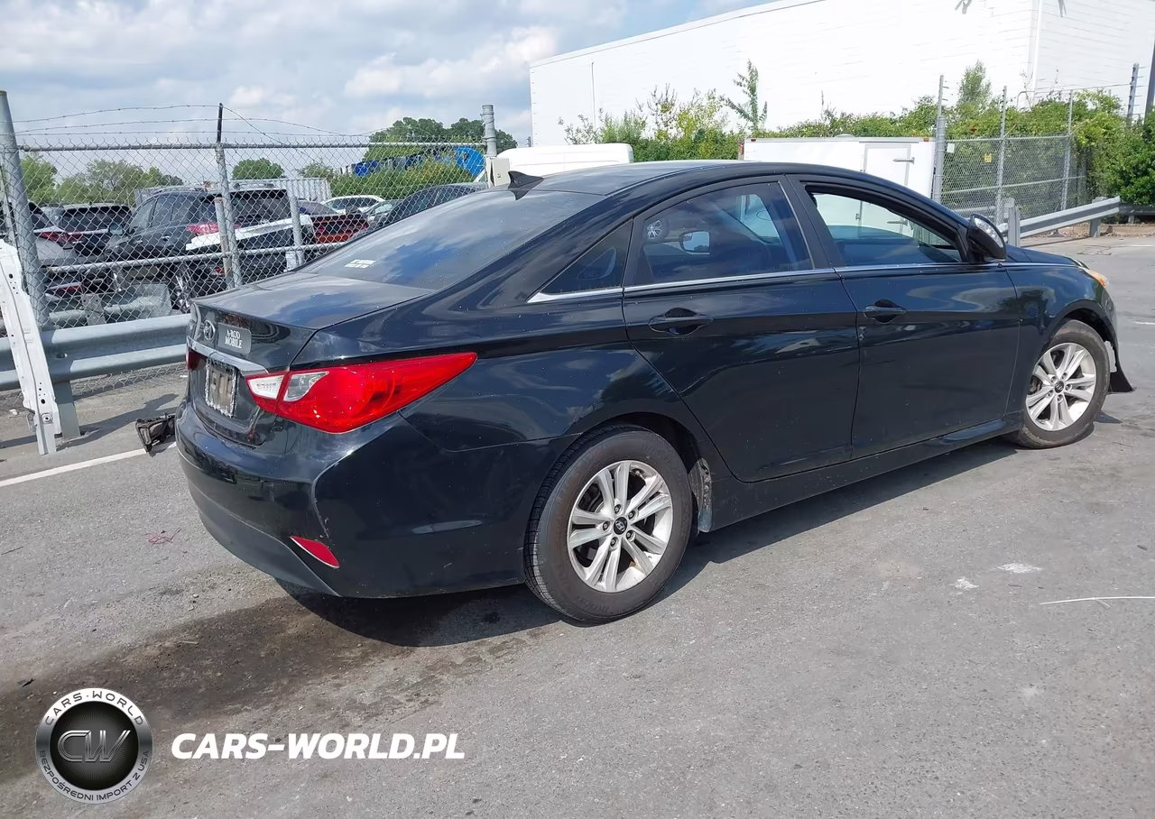 2014 Hyundai Sonata Gls VIN:5NPEB4AC4EH940277 - 4