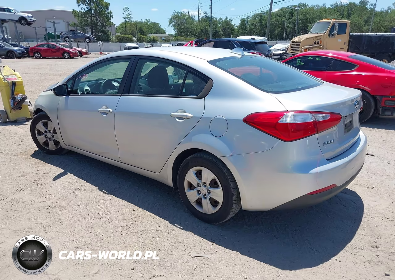 2016 Kia Forte Lx VIN:KNAFK4A6XG5488740 - 3