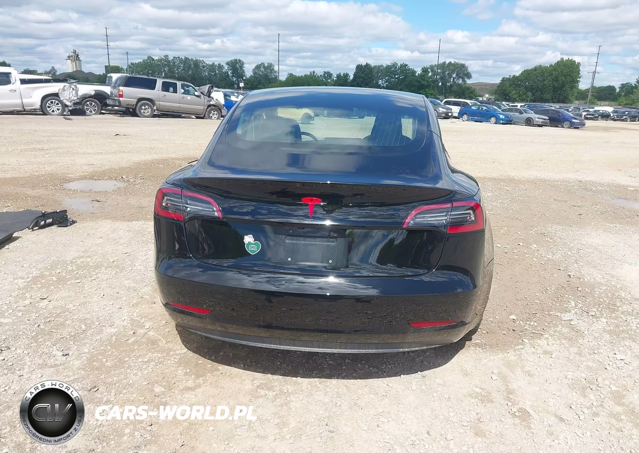 2018 Tesla Model 3 Long Range-Mid Range VIN:5YJ3E1EA8JF122873 - 17