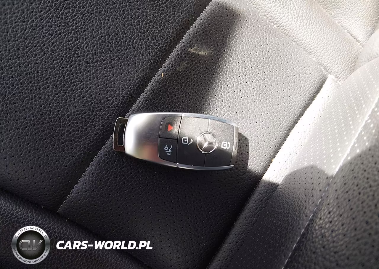 2020 Mercedes-Benz Glc 300 VIN:W1N0G8DBXLF845812 - 11