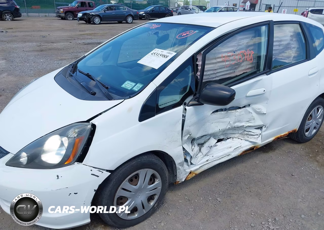 2011 Honda Fit VIN:JHMGE8H31BC023736 - 6