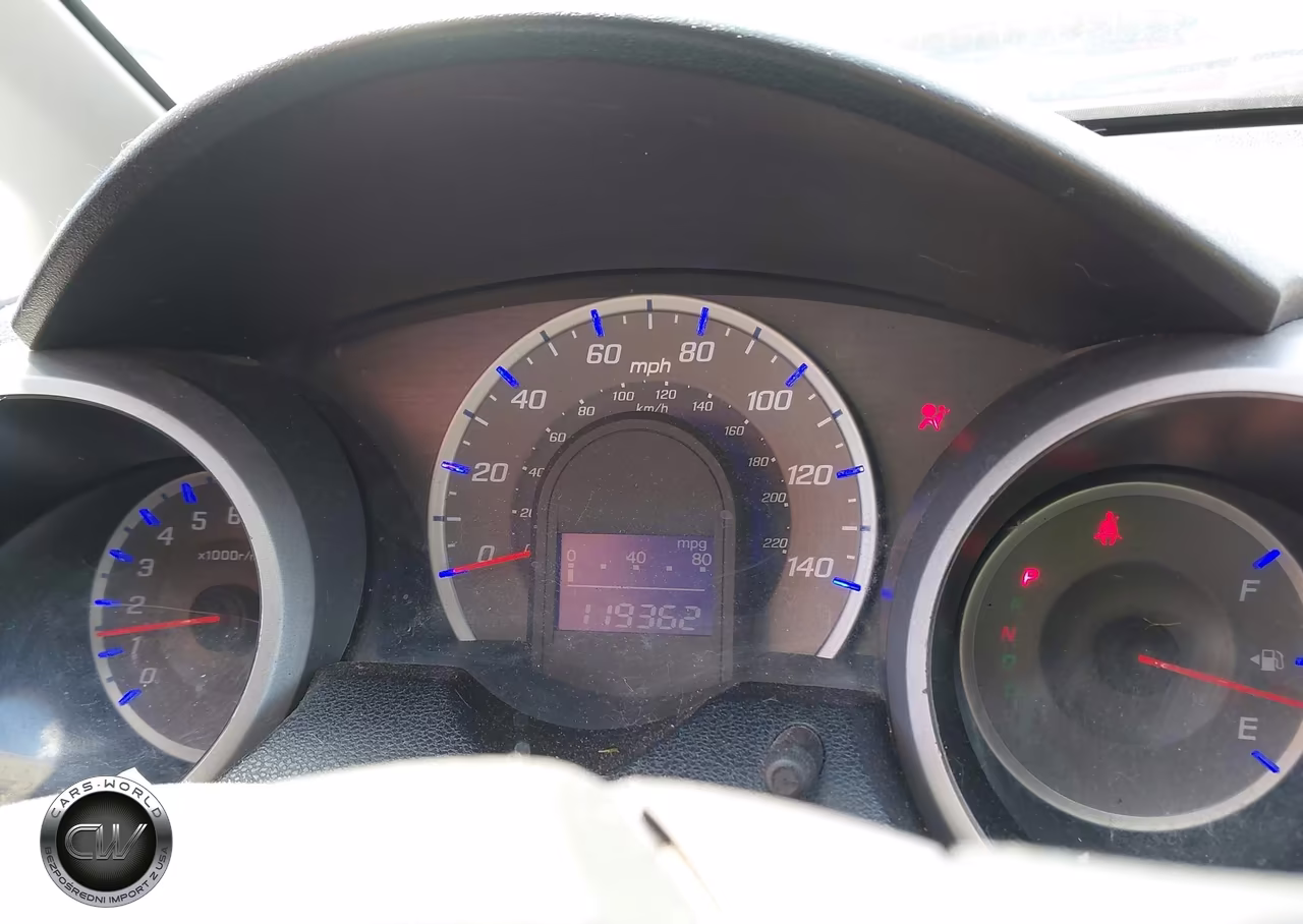 2011 Honda Fit VIN:JHMGE8H31BC023736 - 7