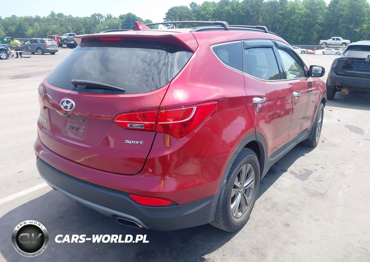 2015 Hyundai Santa Fe Sport 2.4L VIN:5XYZU3LB4FG250323 - 4