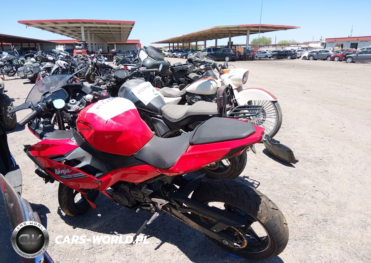 2021 Kawasaki Ex400 VIN:JKAEXKH13MDAA9695 - 12