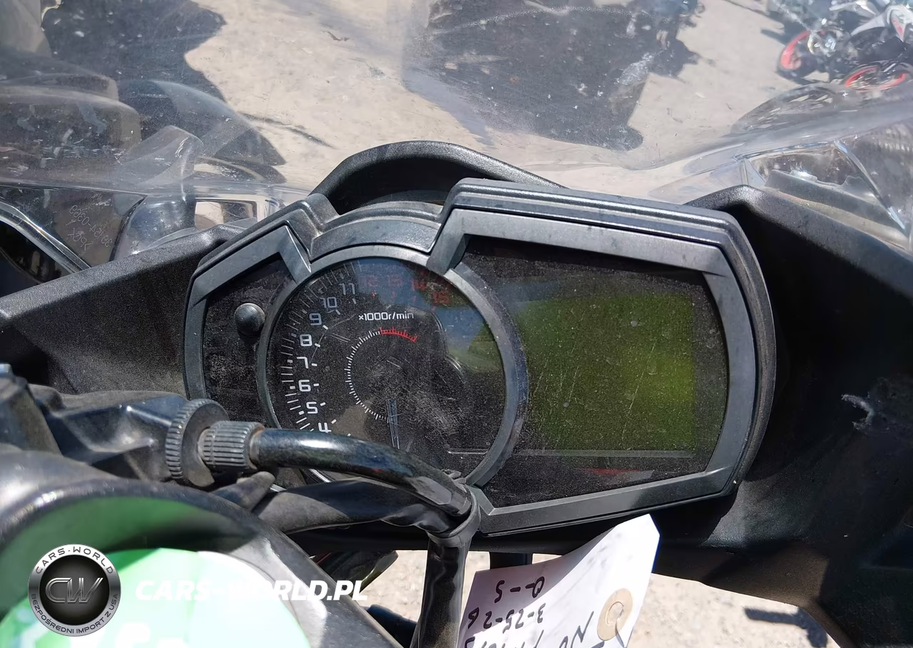 2021 Kawasaki Ex400 VIN:JKAEXKH13MDAA9695 - 7