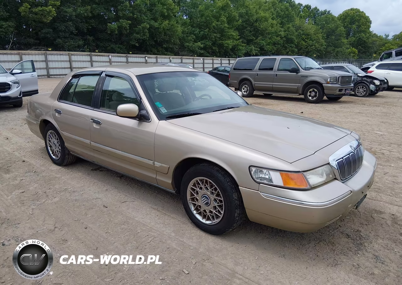 2000 Mercury Grand Marquis Gs