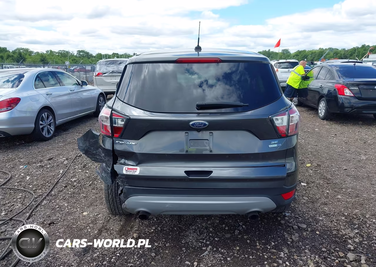 2017 Ford Escape Se VIN:1FMCU9GDXHUA32971 - 16
