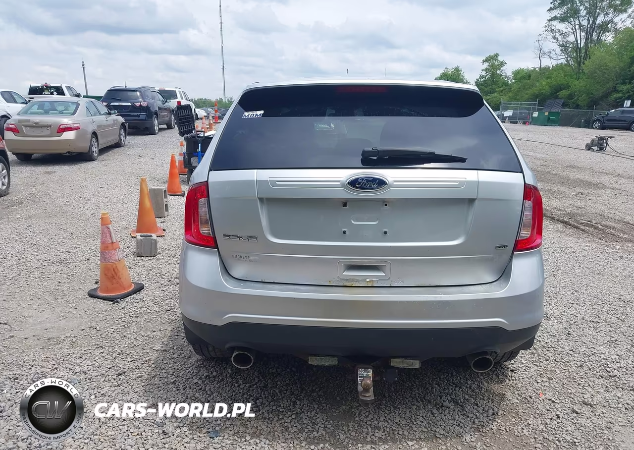 2013 Ford Edge Se VIN:2FMDK4GC2DBE31894 - 16