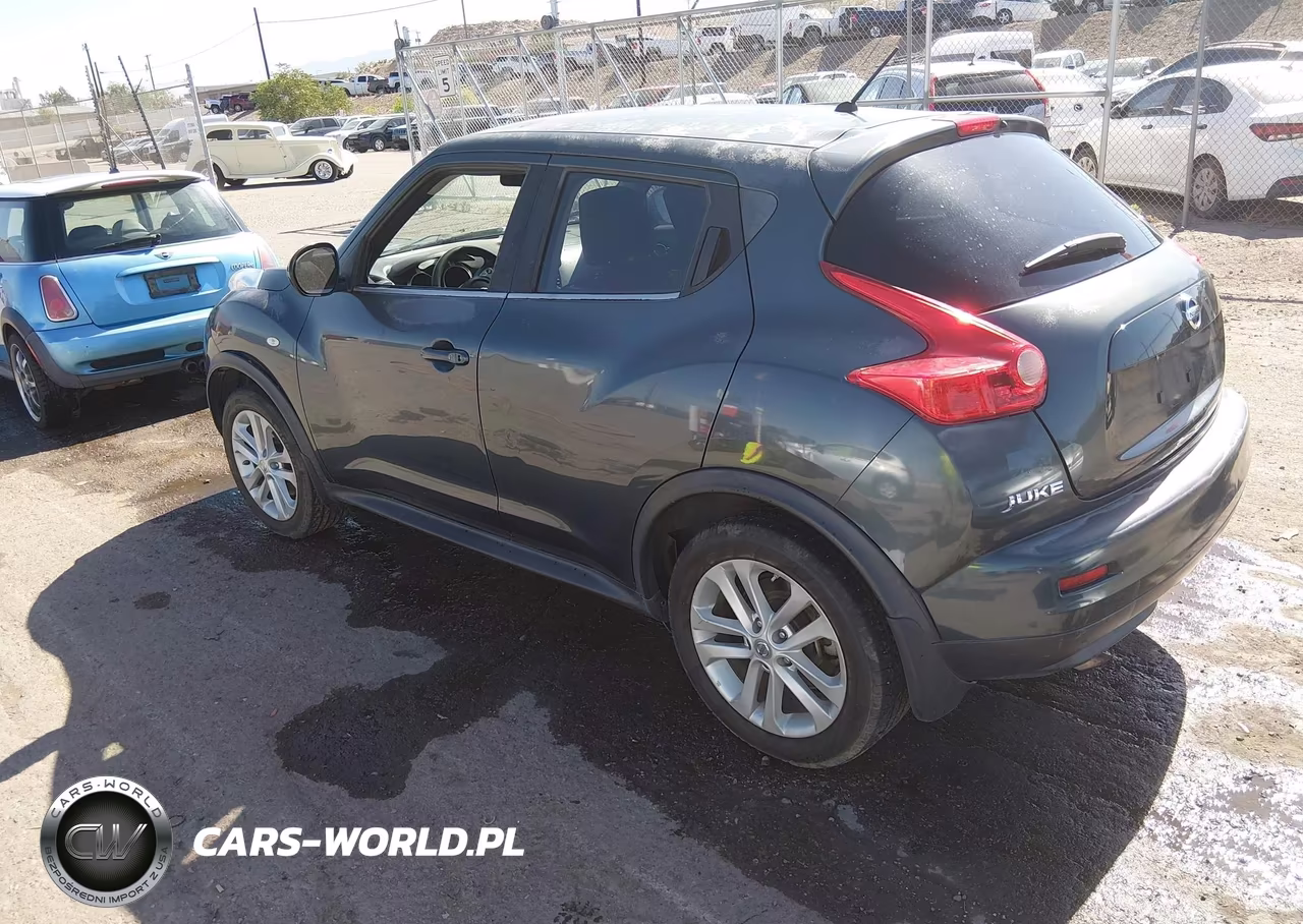 2014 Nissan Juke S VIN:JN8AF5MVXET482279 - 3