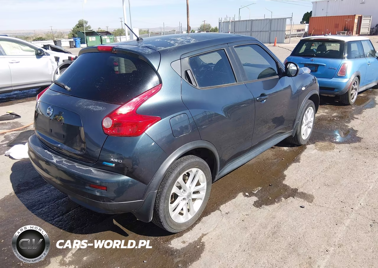 2014 Nissan Juke S VIN:JN8AF5MVXET482279 - 4