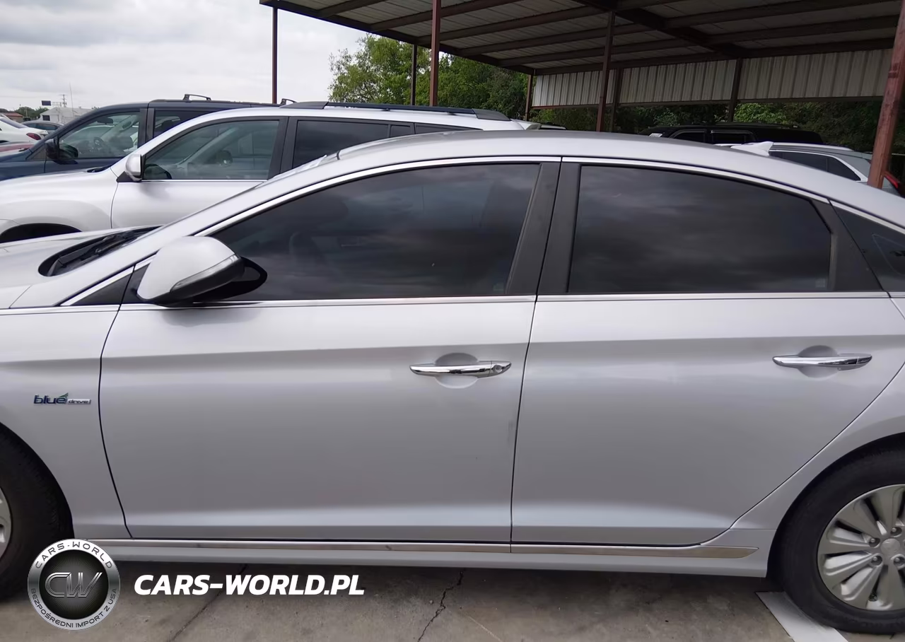 2017 Hyundai Sonata Hybrid Se VIN:KMHE24L31HA075658 - 14