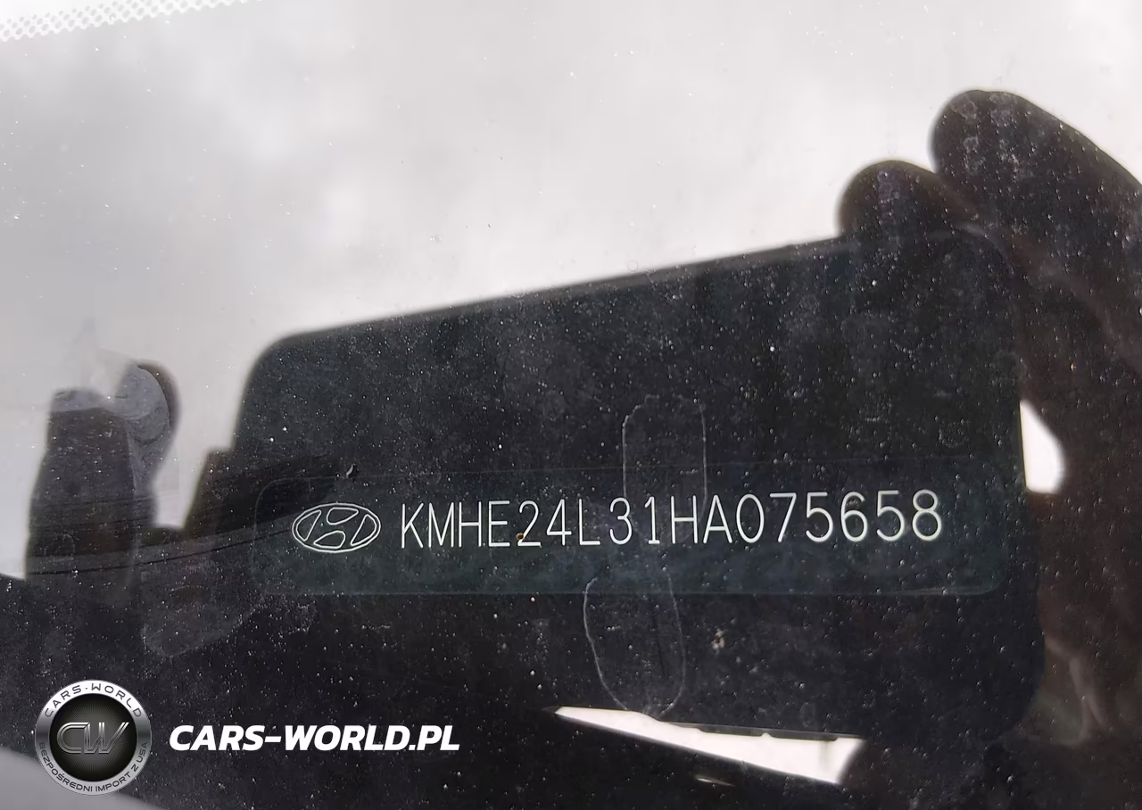 2017 Hyundai Sonata Hybrid Se VIN:KMHE24L31HA075658 - 9
