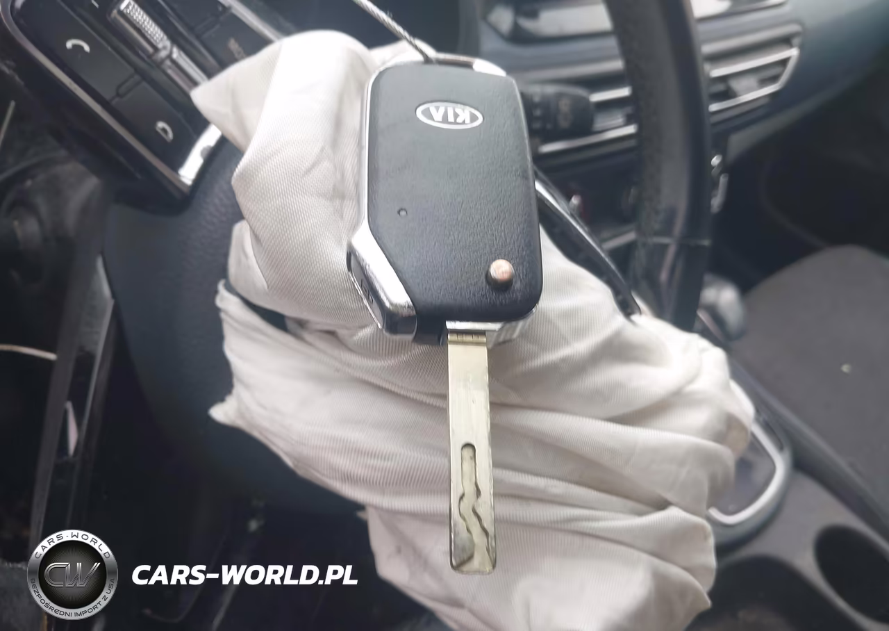 2021 Kia Seltos S VIN:KNDEU2AA4M7076282 - 11